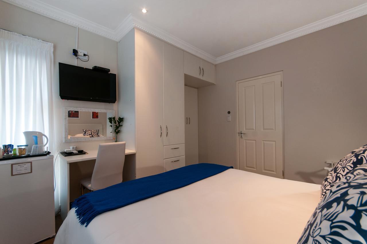 Millard Crescent Guest House Port Elizabeth Kültér fotó
