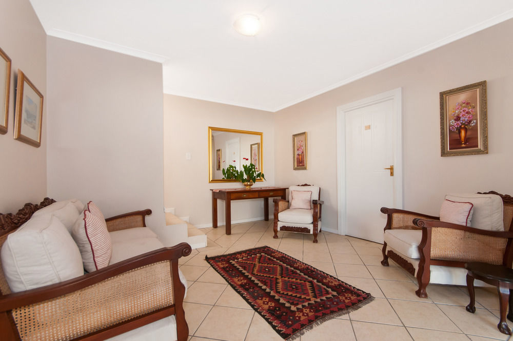 Millard Crescent Guest House Port Elizabeth Kültér fotó